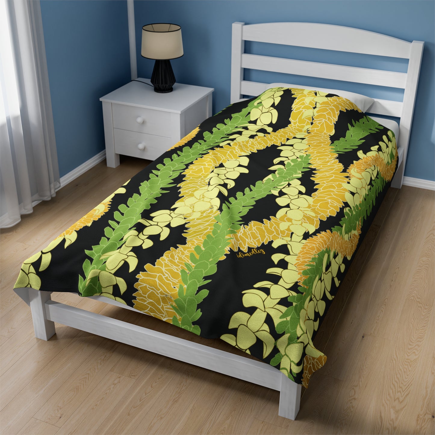 Velveteen Blanket- Triple Strand Puakenikeni, Pakalana and Ilima Leis (Black)