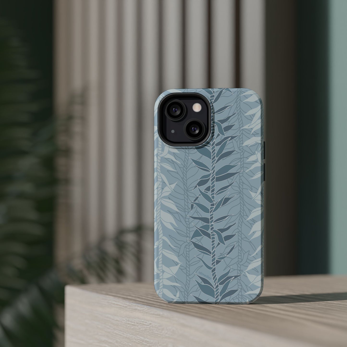 Ti Leaf Lucky Lei (Steel Blue), MAGSAFE