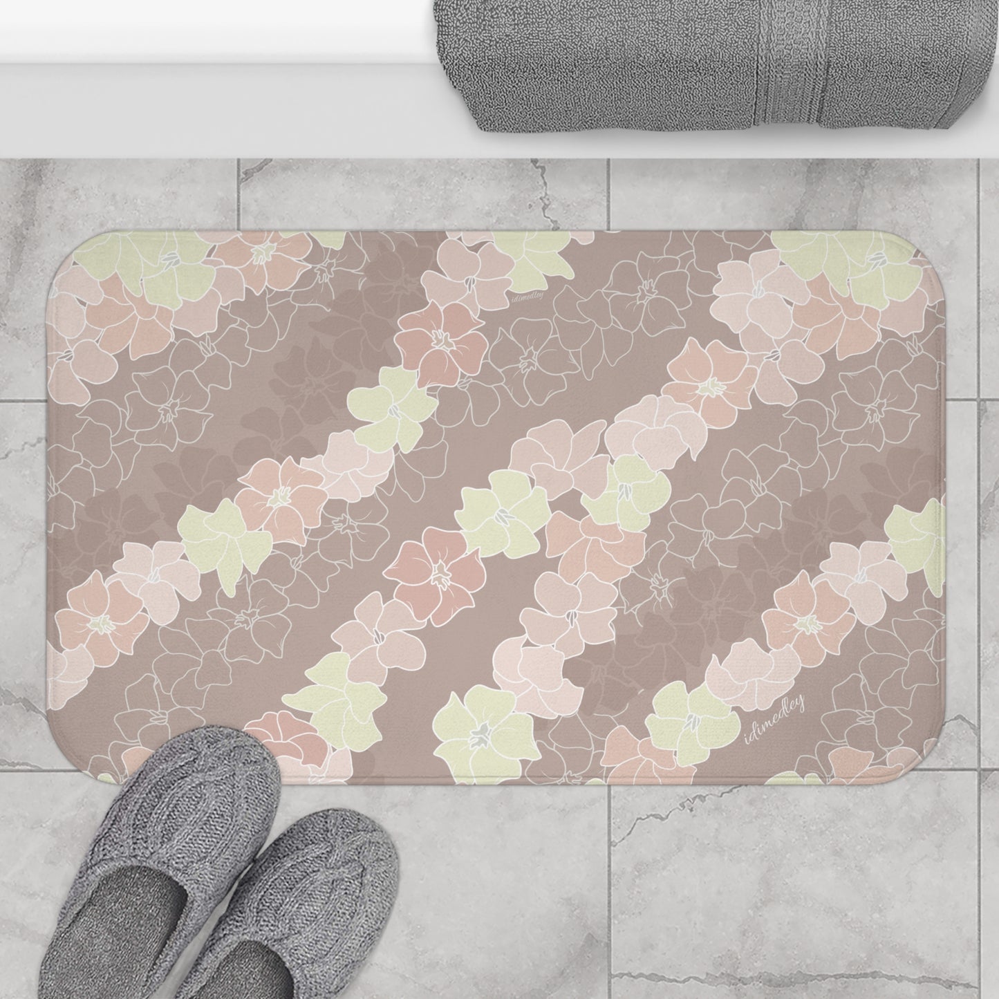Bath Mat- Puakenikeni En Face Flower Leis (Neutral Peaches and Beige)