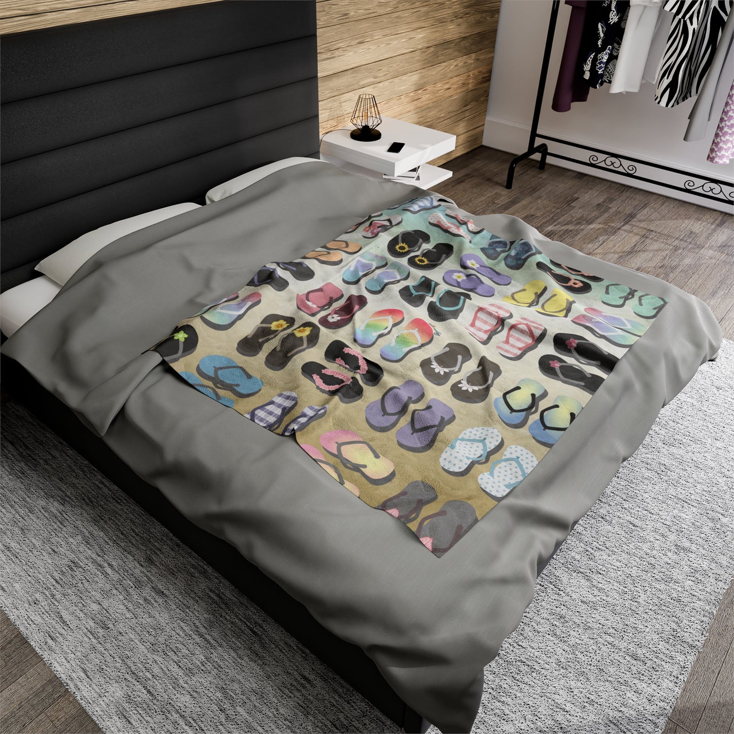 Velveteen Blanket- Sandy Pua Toes in my Rubbah Slippahs