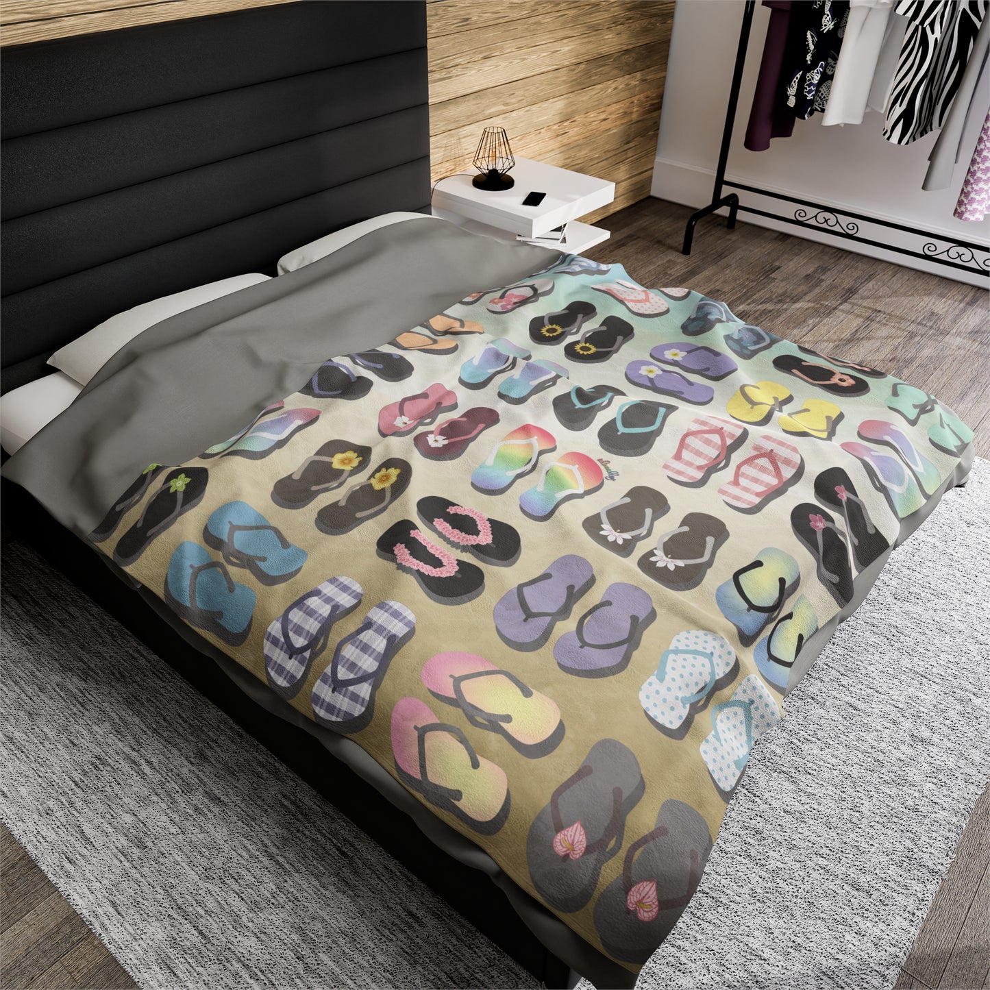 Velveteen Blanket- Sandy Pua Toes in my Rubbah Slippahs