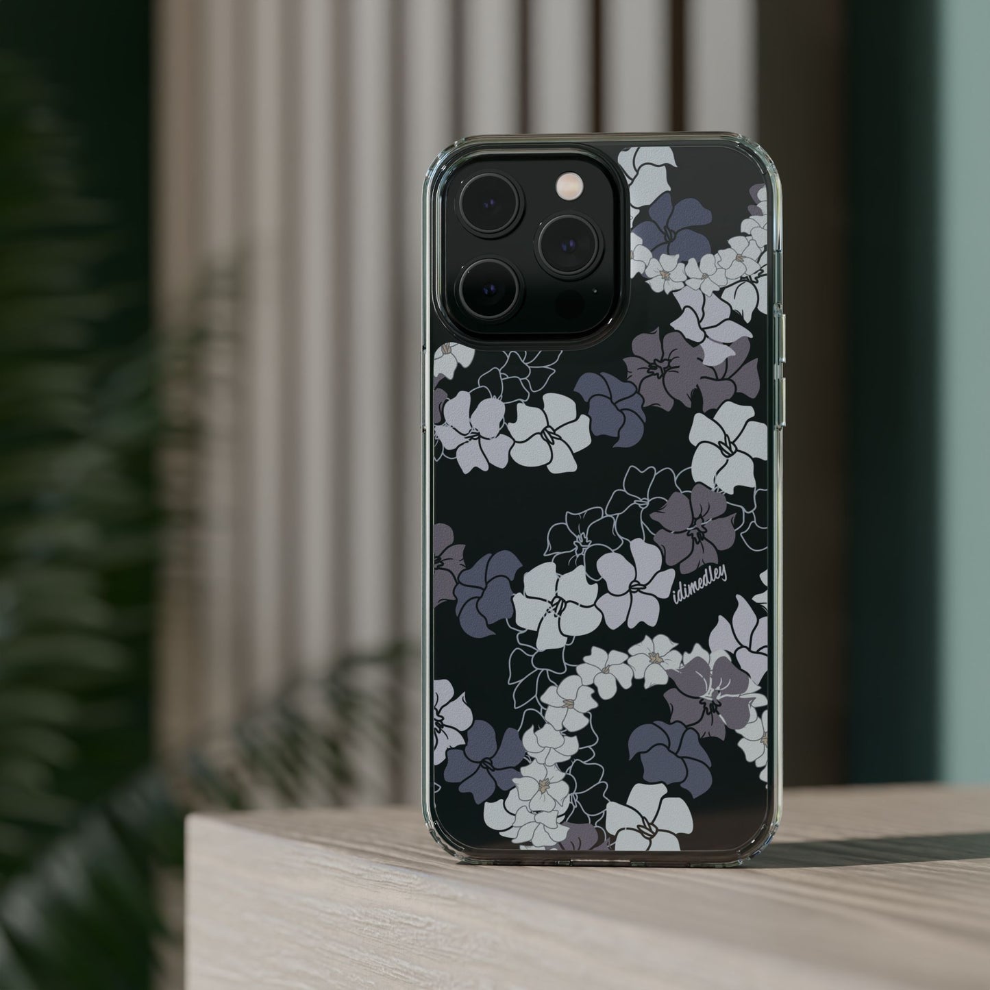 Puakenikeni En Face Flower Leis (Blue and Purple) CLEAR Case