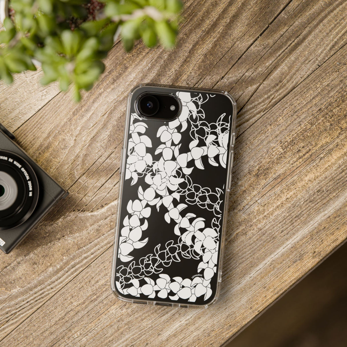 Puakenikeni Curvilinear Lei CLEAR Case