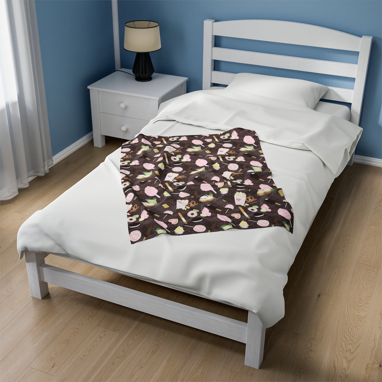Velveteen Blanket- Happiest Park Snacks (Chocolate Brown)