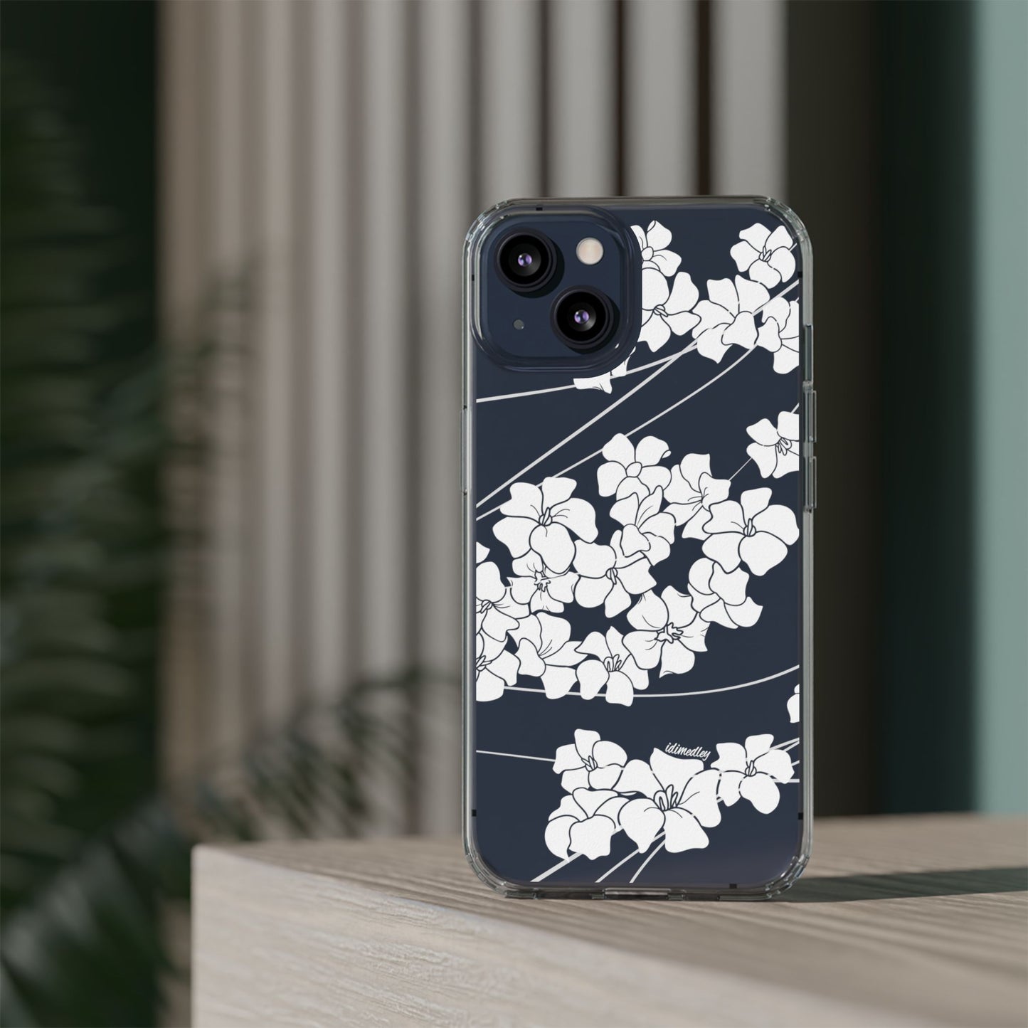 Puakenikeni En Face Flower Swirls (White) CLEAR Case