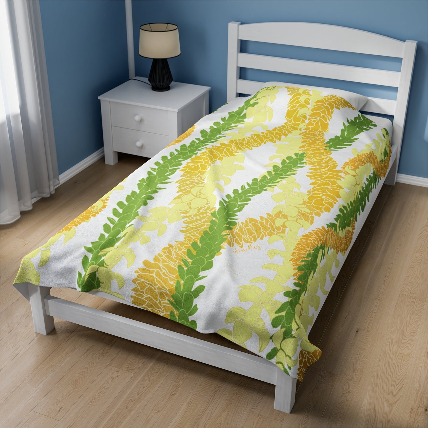 Velveteen Blanket- Triple Strand Puakenikeni, Pakalana and Ilima Leis (White)