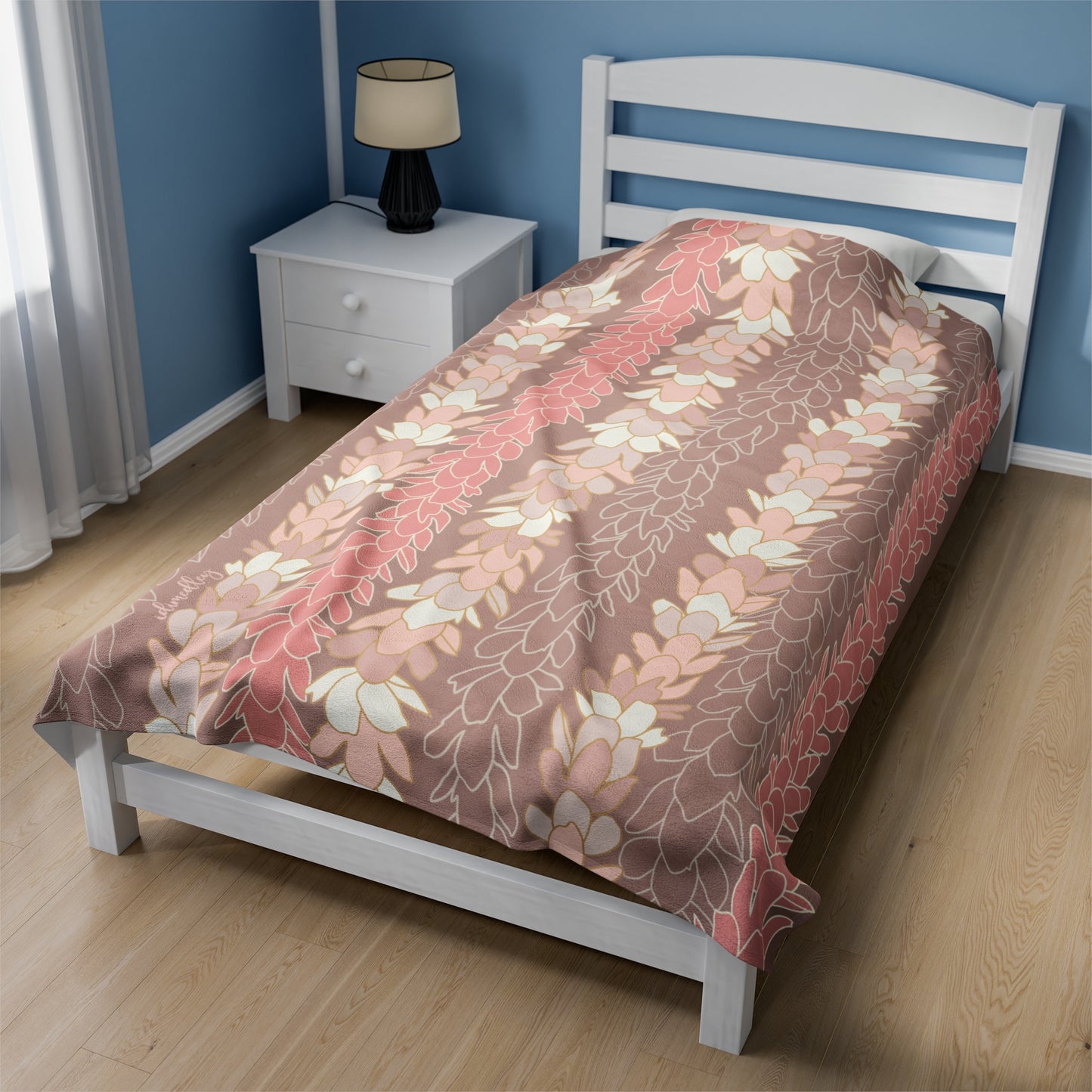 Velveteen Blanket- Pakalana Stringing Peach