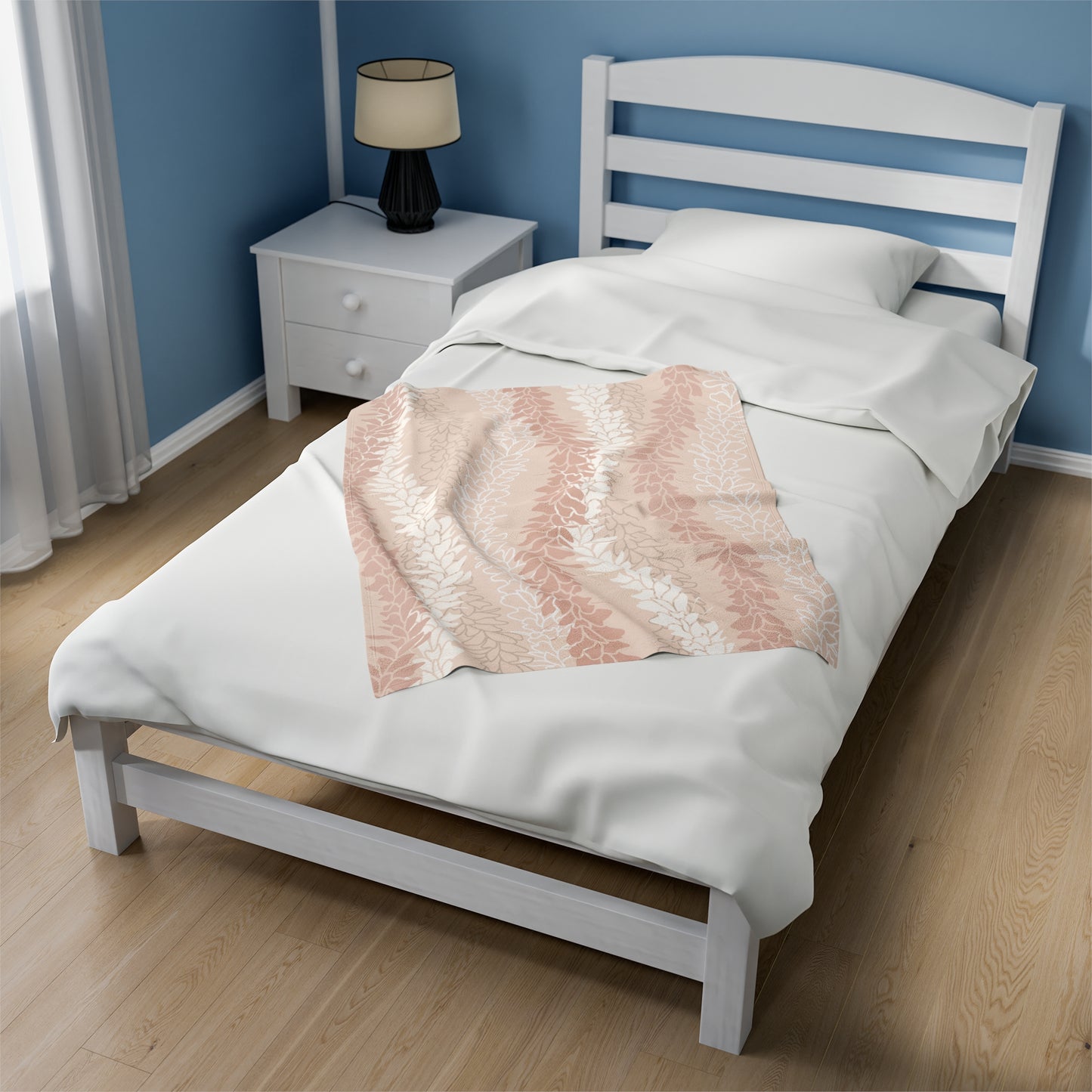 Velveteen Blanket- Hawaiian Awapuhi White Ginger Lei (Peach)