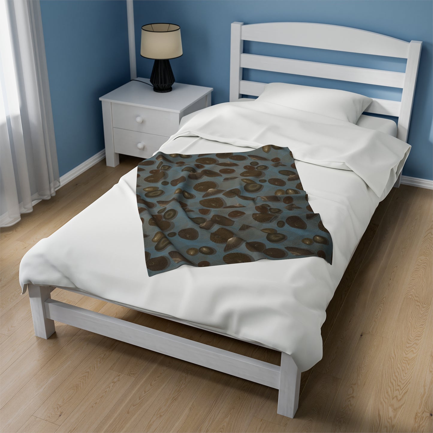 Velveteen Blanket- Lil Opihi (Blue)
