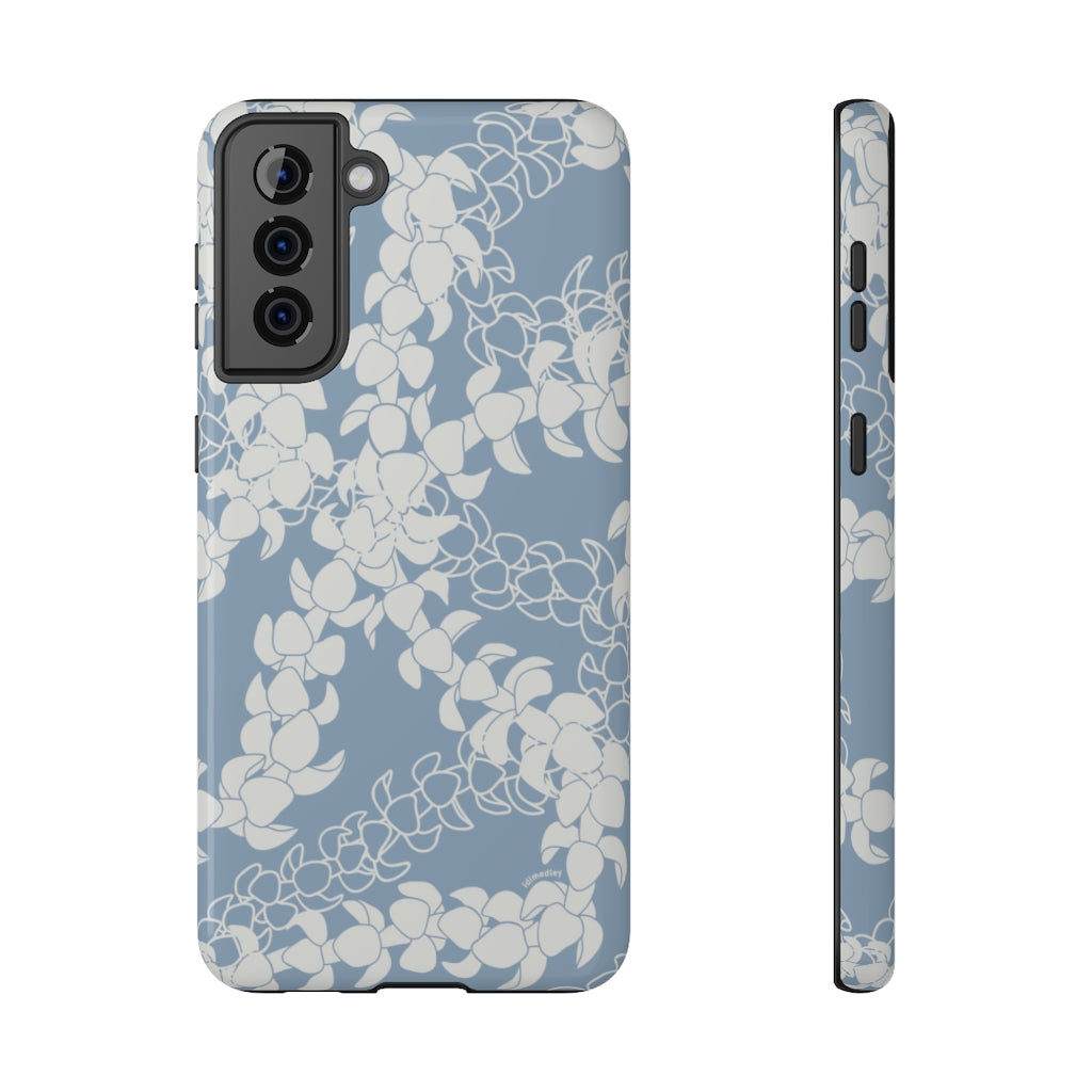 Puakenikeni Curvilinear Lei (Light Blue)