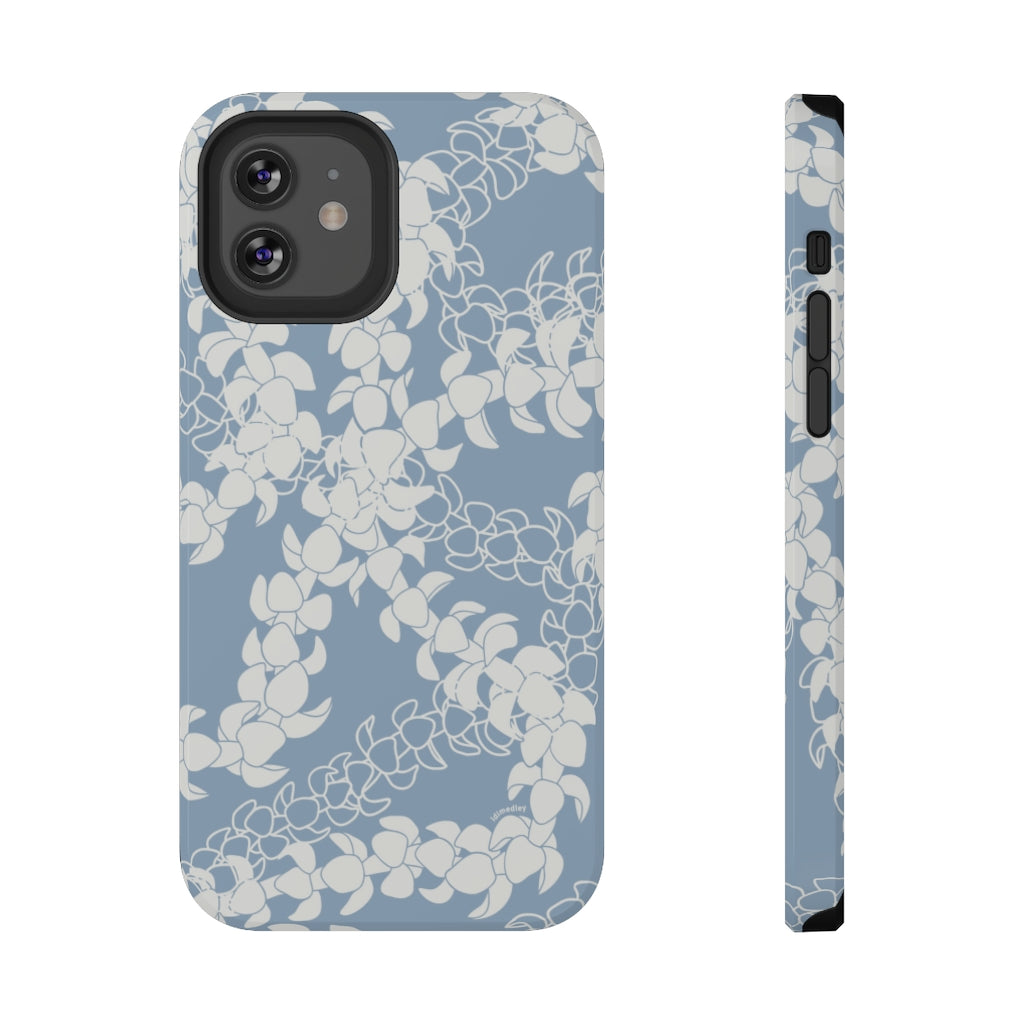 Puakenikeni Curvilinear Lei (Light Blue)