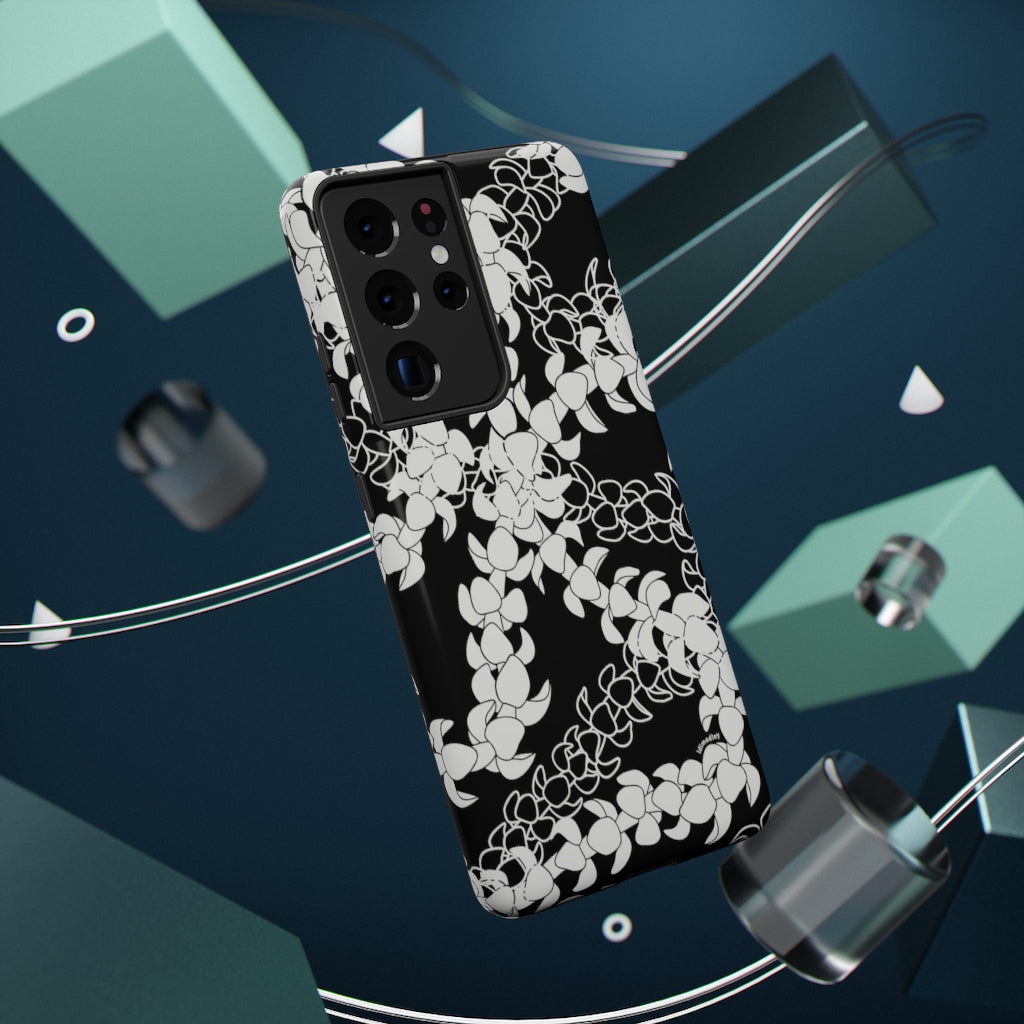Puakenikeni Curvilinear Lei (Black)