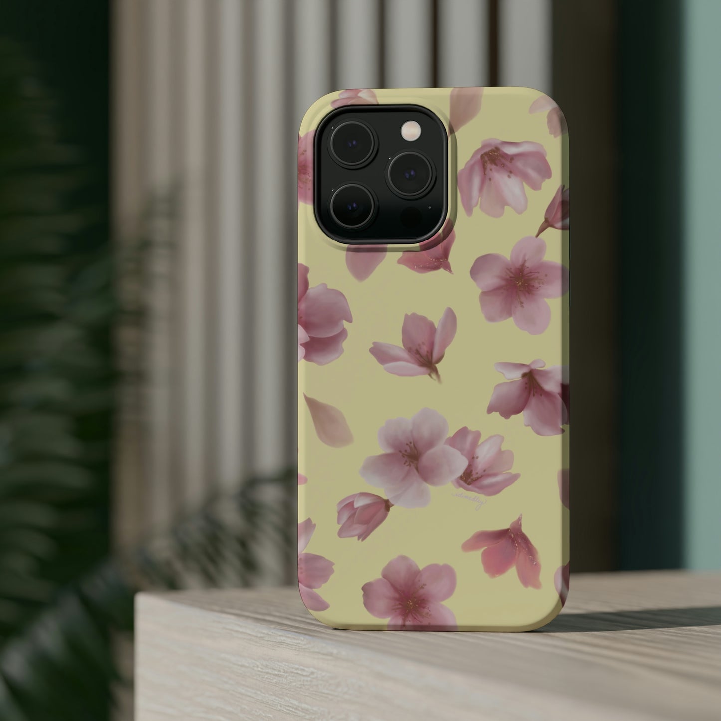 Sakura Cherry Blossoms in Spring (Yellow), MagSafe