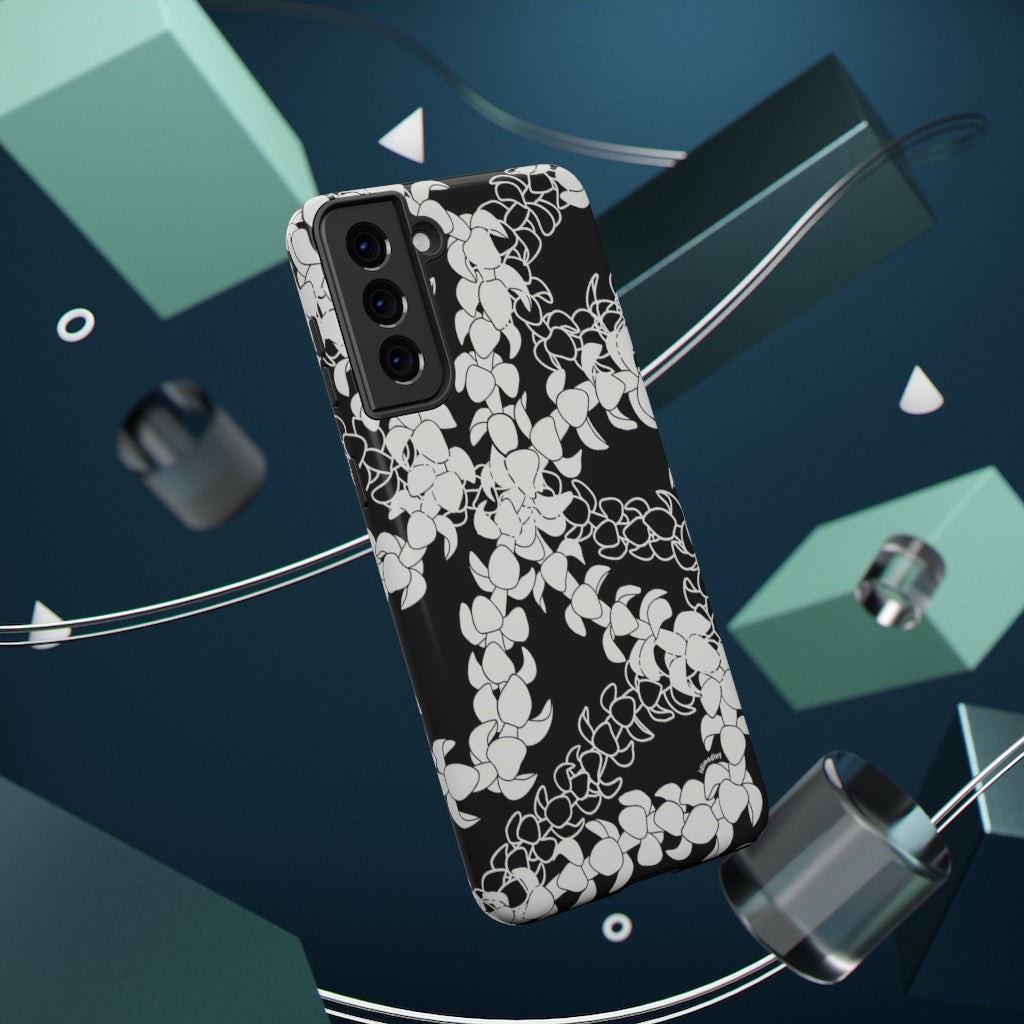 Puakenikeni Curvilinear Lei (Black)