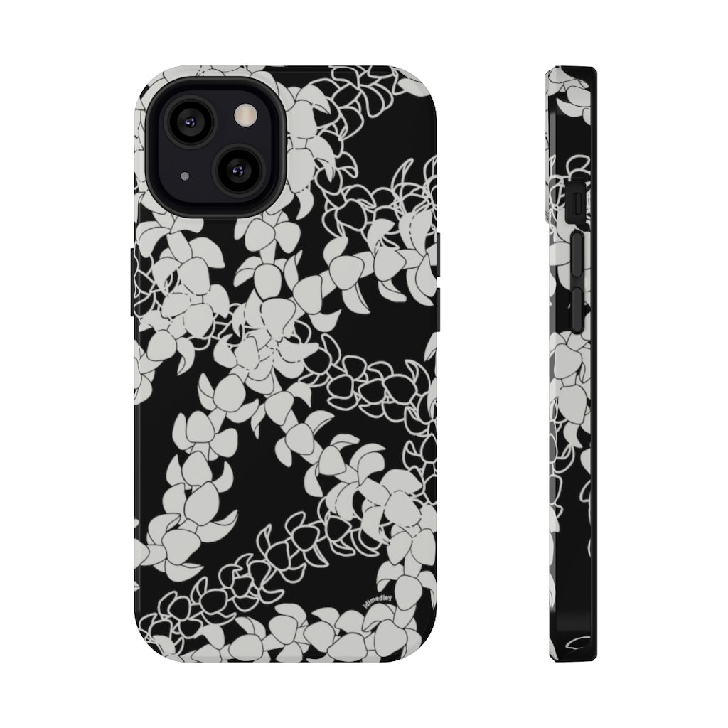 Puakenikeni Curvilinear Lei (Black)