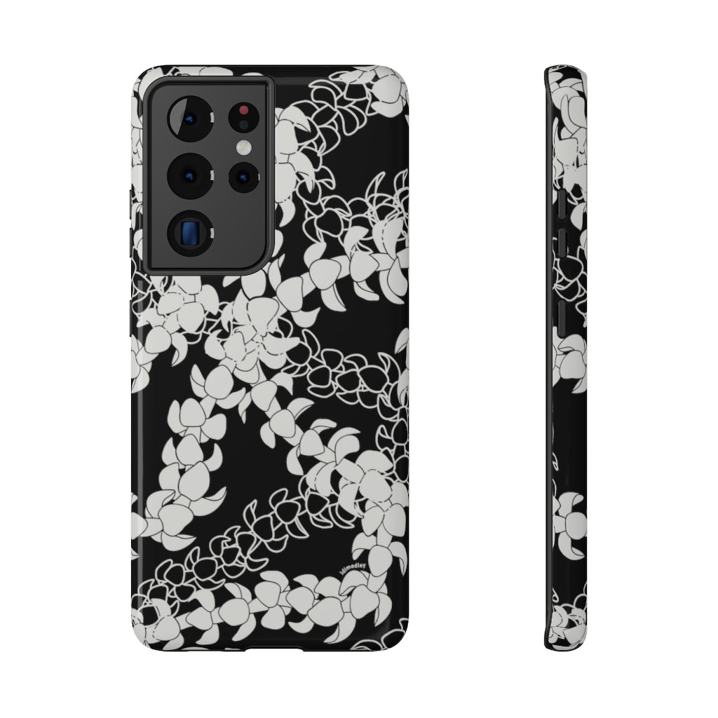 Puakenikeni Curvilinear Lei (Black)