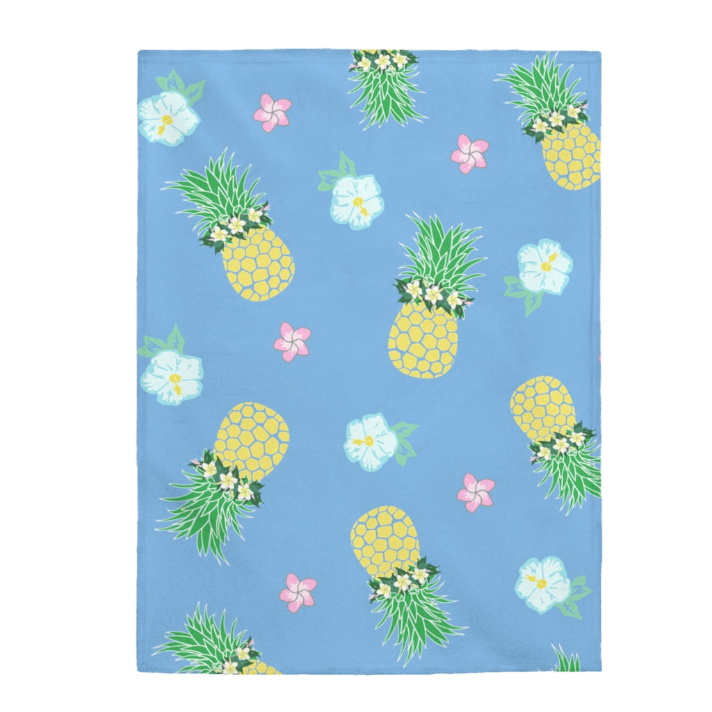 Velveteen Blanket- Pineapple Party (Blue Skies)