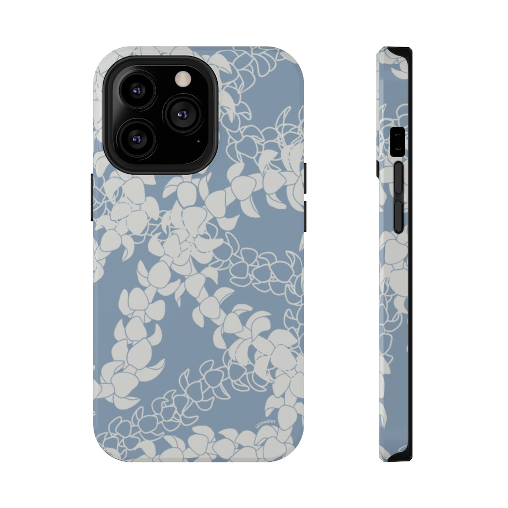 Puakenikeni Curvilinear Lei (Light Blue)