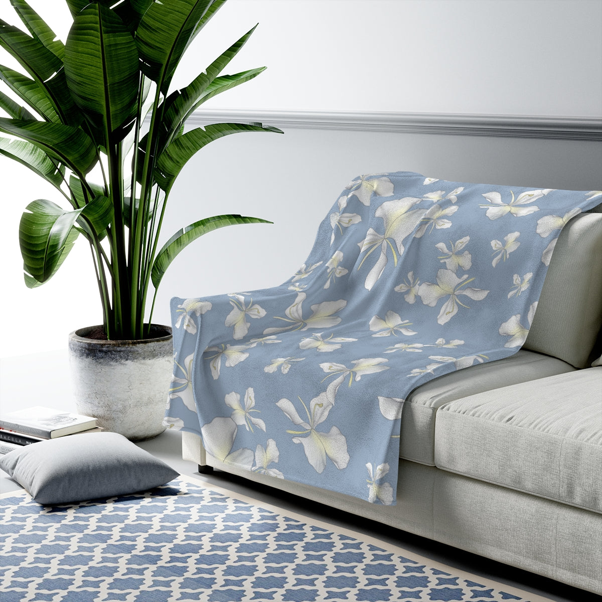 Velveteen Blanket- Awapuhi Falling (Cyan)
