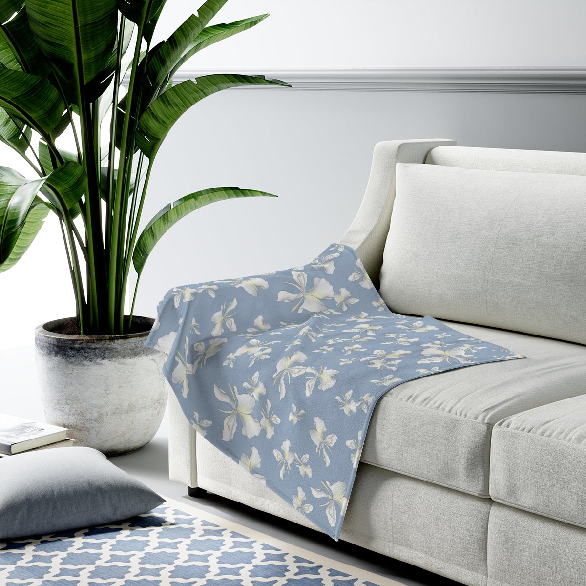 Velveteen Blanket- Awapuhi Falling (Cyan)