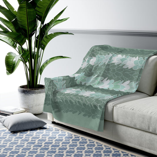 Velveteen Blanket- Pakalana Stringing Green