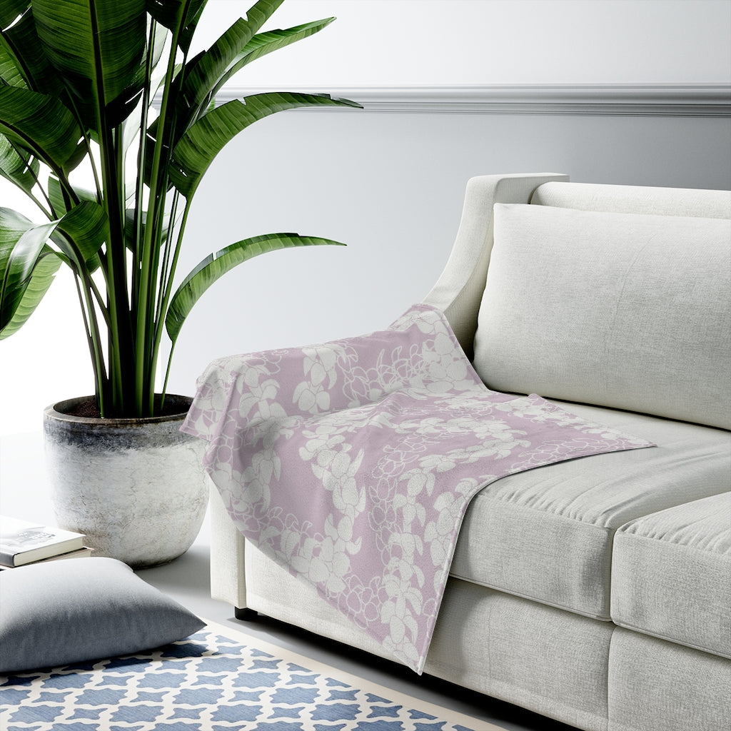 Velveteen Blanket- Puakenikeni Curvilinear Lei (Pinkish Periwinkle)