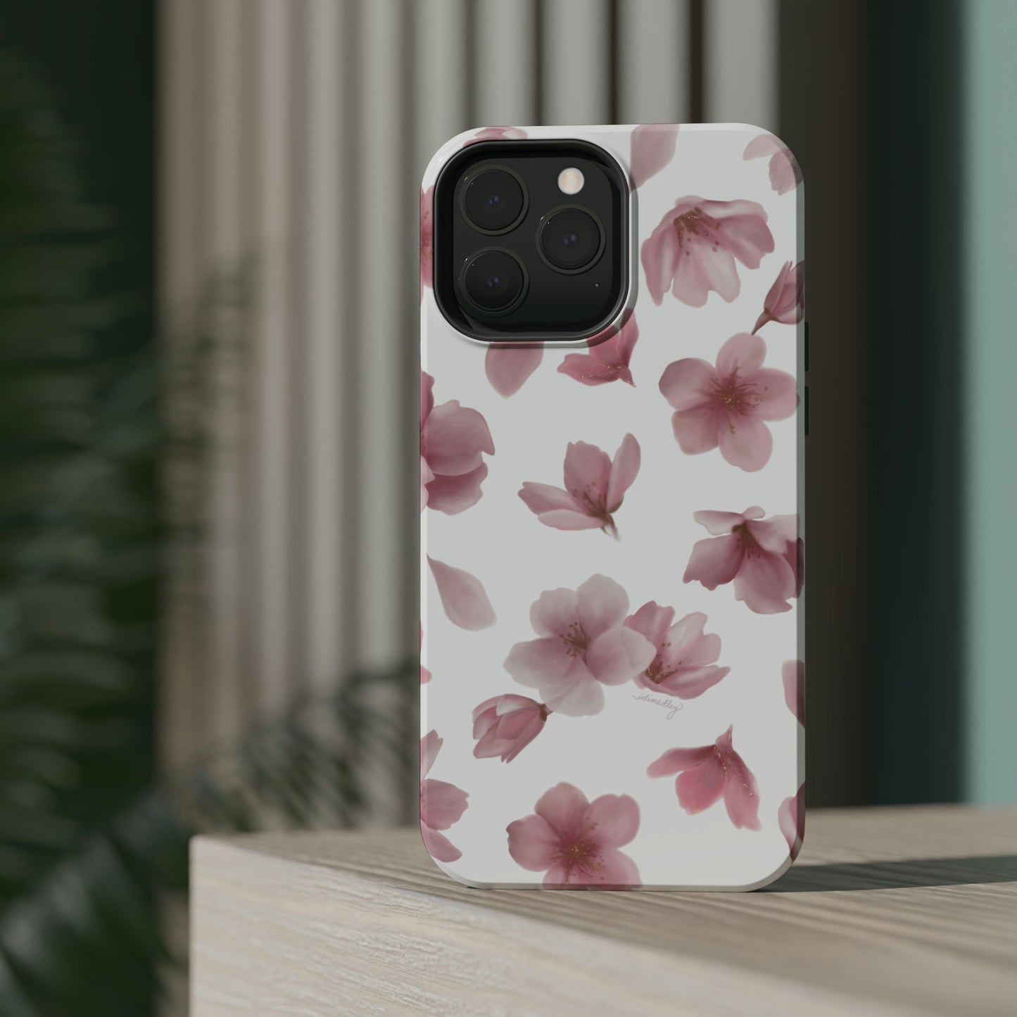 Sakura Cherry Blossoms in Spring (White), MagSafe