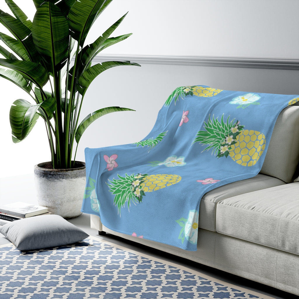 Velveteen Blanket- Pineapple Party (Blue Skies)