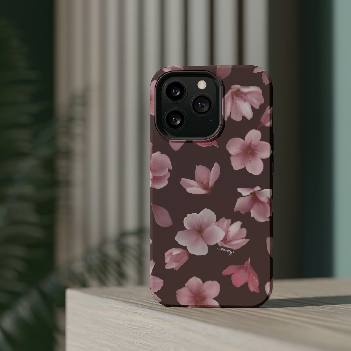 Sakura Cherry Blossoms in Spring (Brown), MagSafe