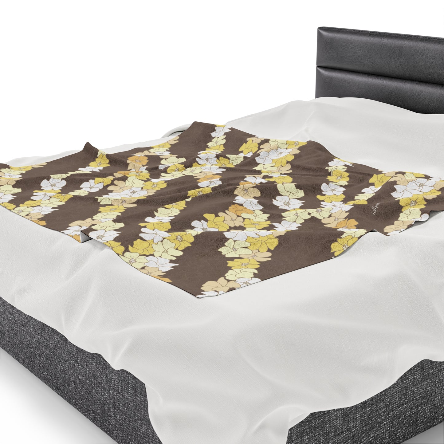 Incredibly Soft Blanket- Puakenikeni En Face Flower Leis in Brown