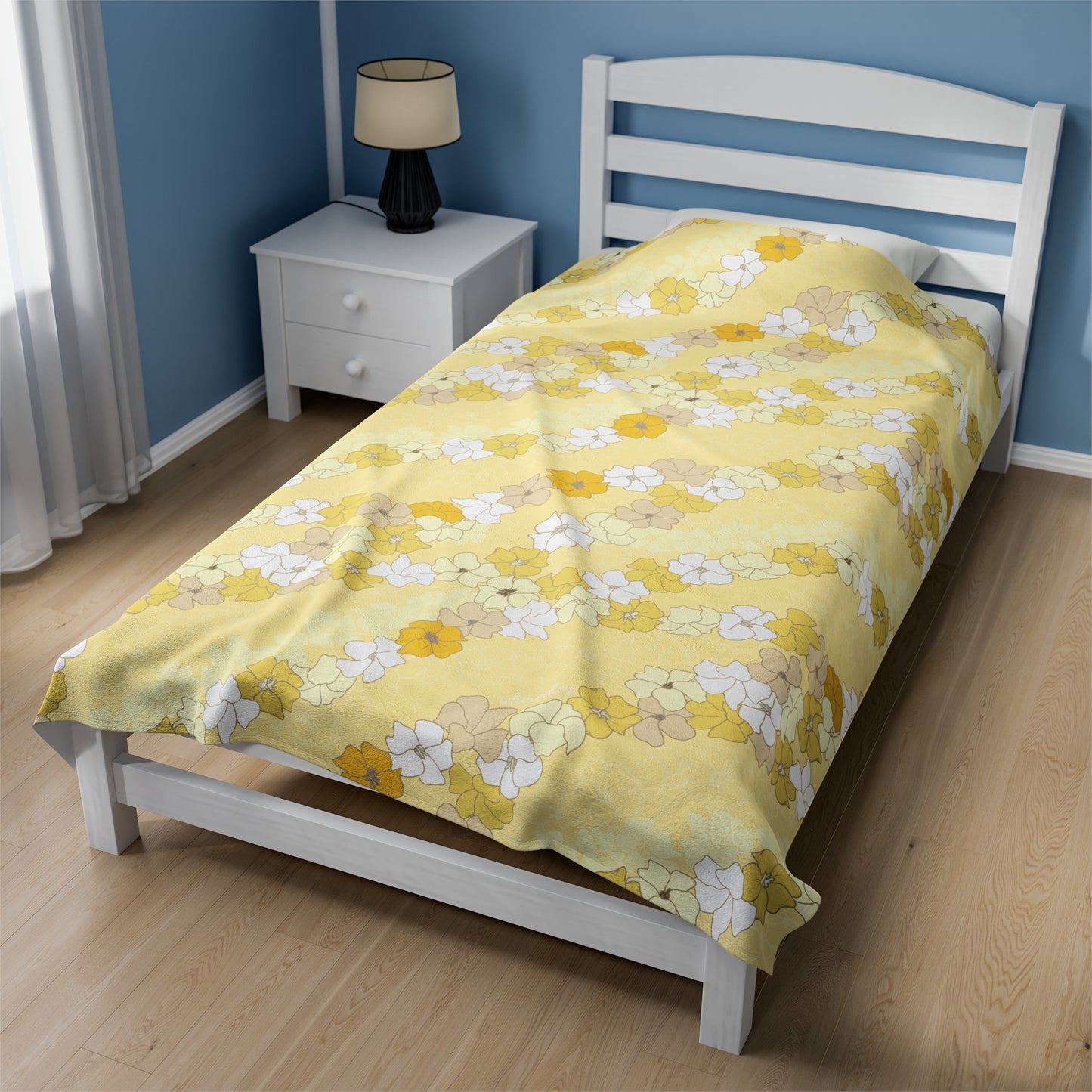 Incredibly Soft Plush Blanket- Puakenikeni En Face Flower Leis in Yellow