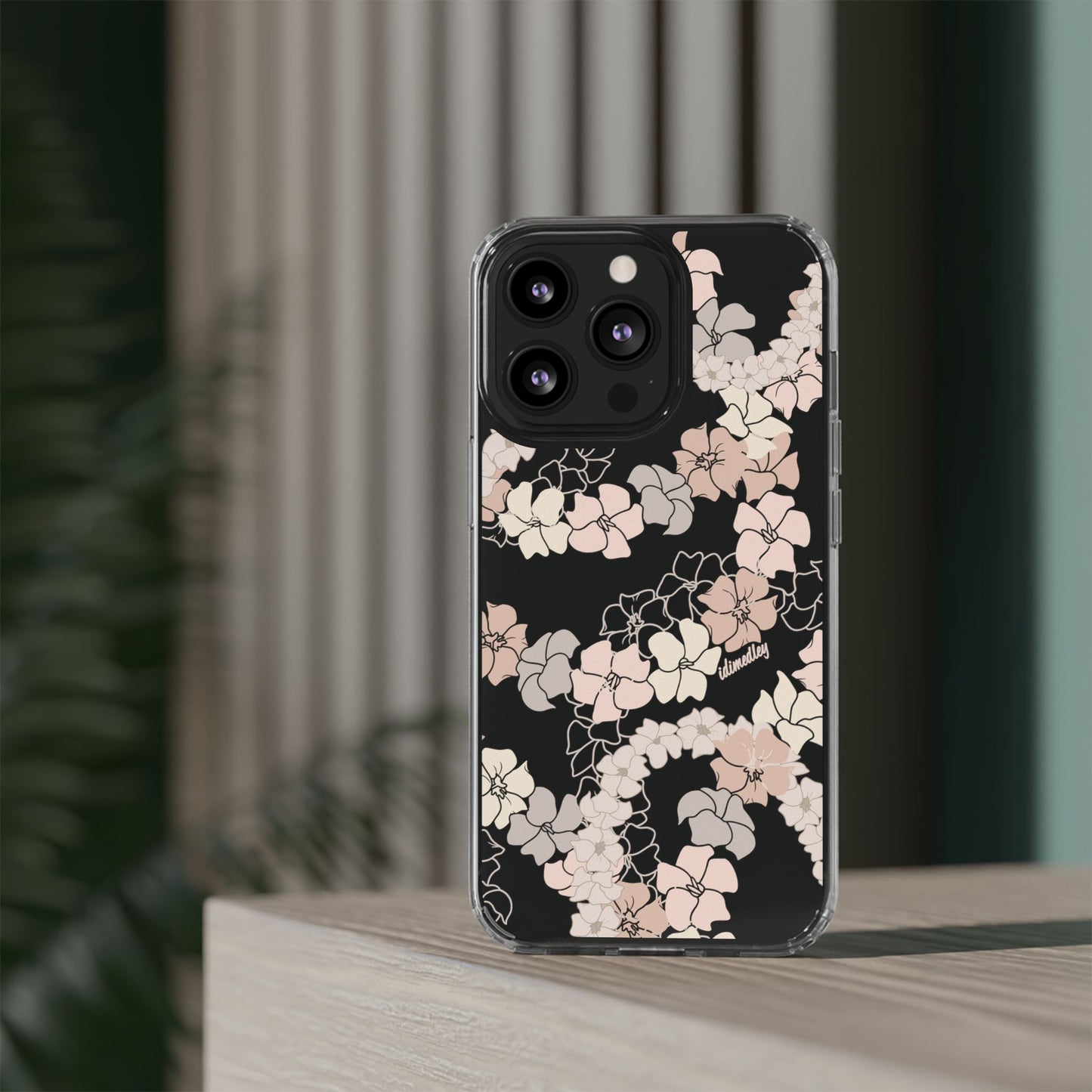 Puakenikeni En Face Flower Leis (Peachy Pinks) CLEAR Case