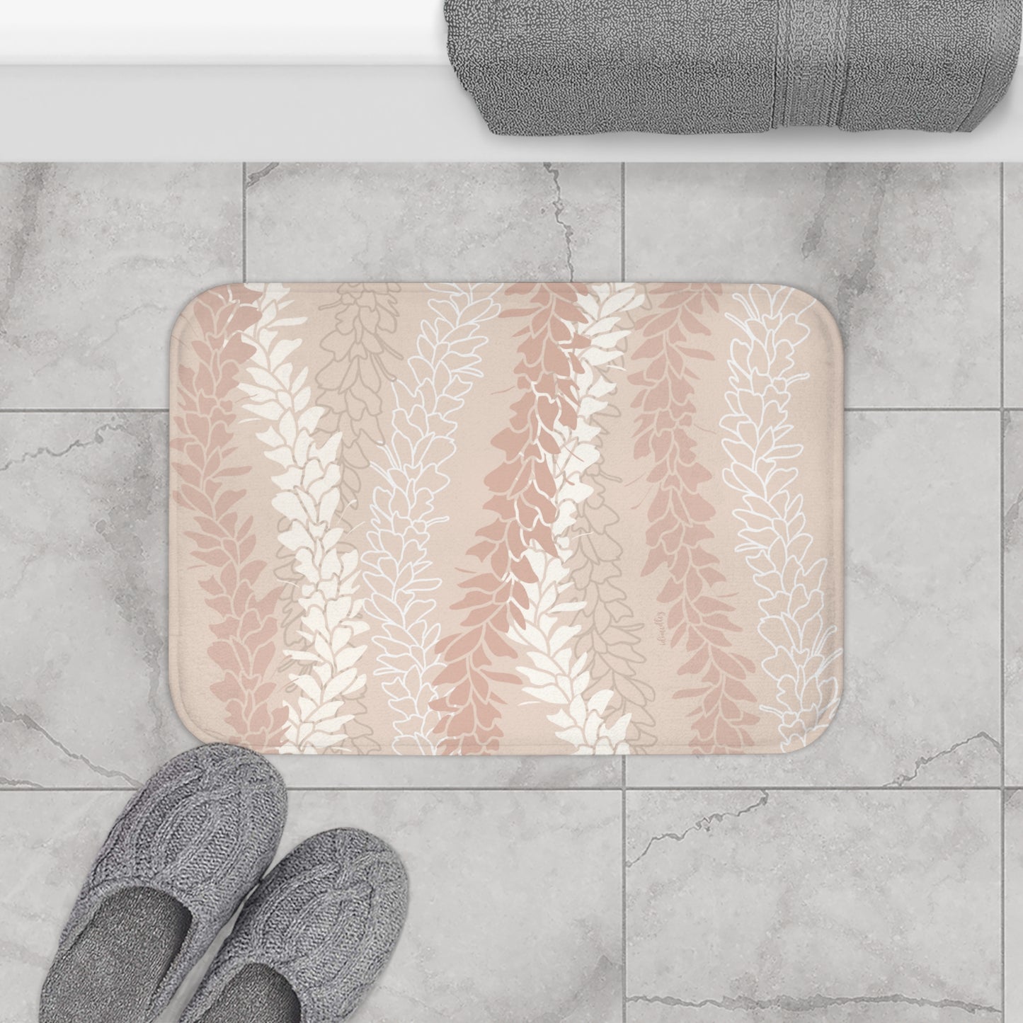 Bath Mat- White Ginger Kisses (Peach)