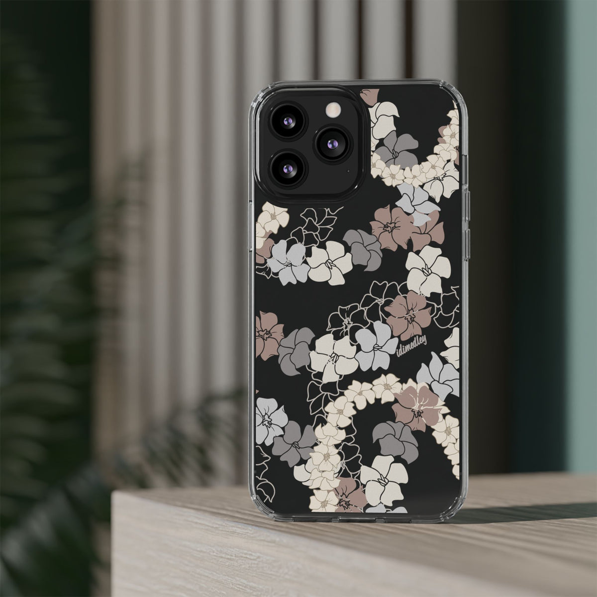 Puakenikeni En Face Flower Leis (Brown and Gray Neutrals) CLEAR Case