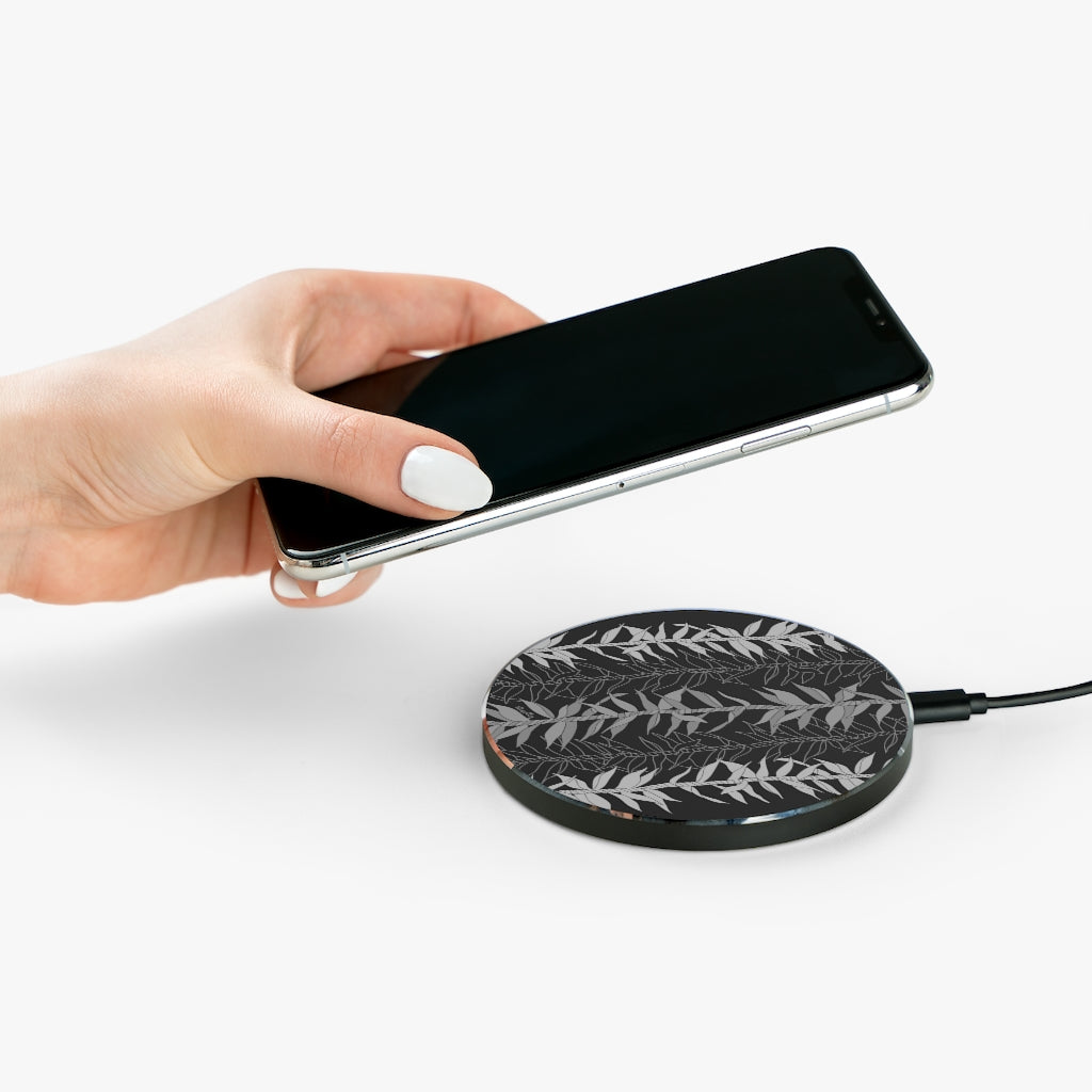 Wireless Charger- Ti Leaf Lucky Leis (Shadows)
